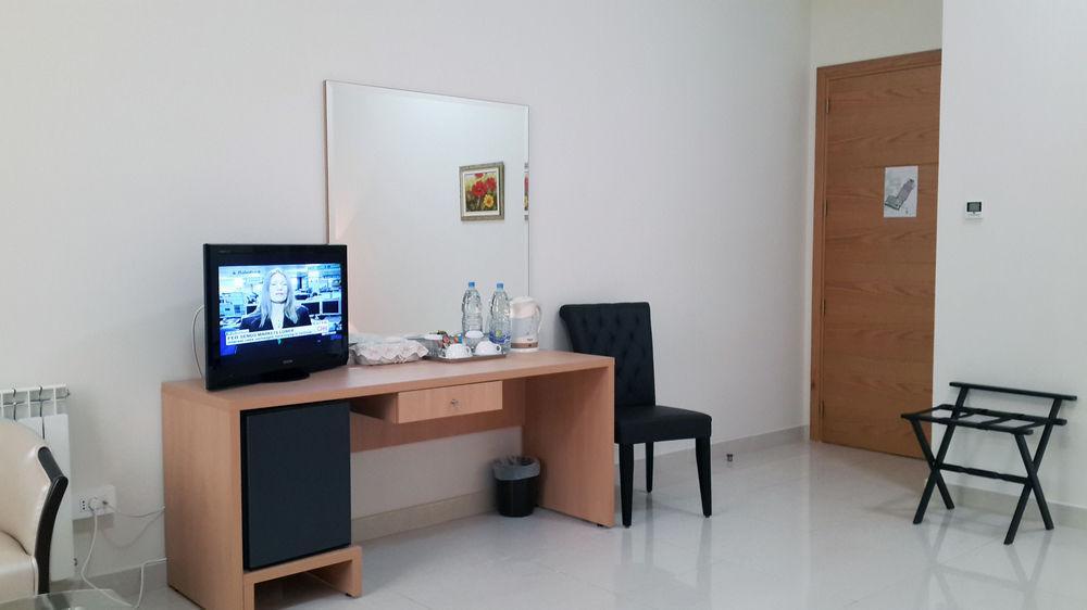 Liqaa Hotel 베이루트 외부 사진